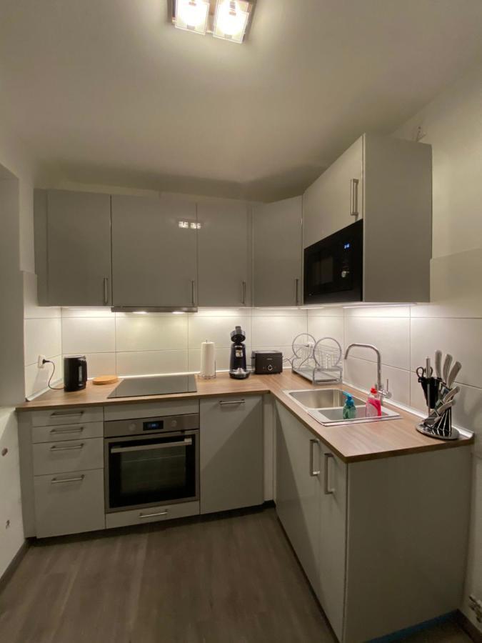 Apartment In Uninaehe Lübeck Exteriör bild